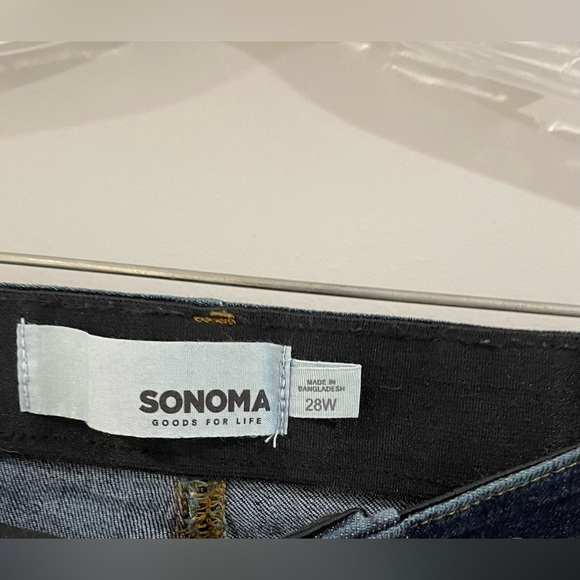 NWOT Plus Size Sonoma Premium Mid-Rise Skinny Jeans - Dark Wash, Size 28W - Picture 4 of 4